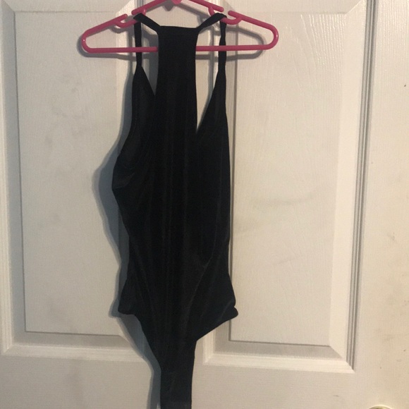 Black one piece top - Picture 2 of 2